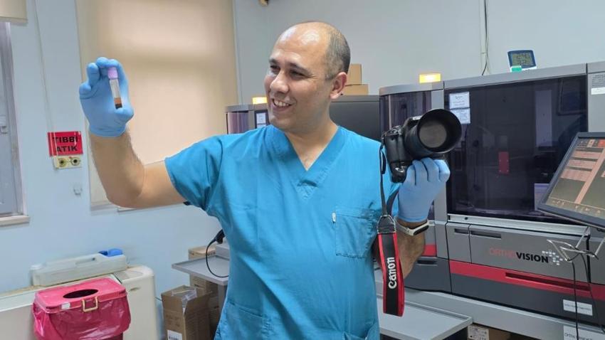 Hastane koridorları sanat galerisine döndü: Amatör olarak başladığı fotoğrafçılıkta uluslararası ödüllü sanatçı oldu