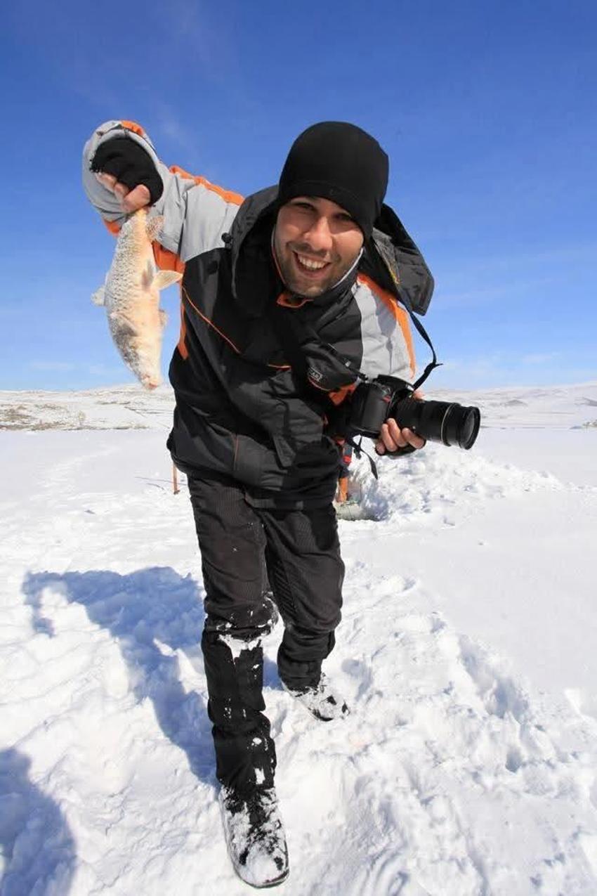 Hastane koridorları sanat galerisine döndü: Amatör olarak başladığı fotoğrafçılıkta uluslararası ödüllü sanatçı oldu