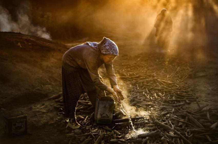 Hastane koridorları sanat galerisine döndü: Amatör olarak başladığı fotoğrafçılıkta uluslararası ödüllü sanatçı oldu