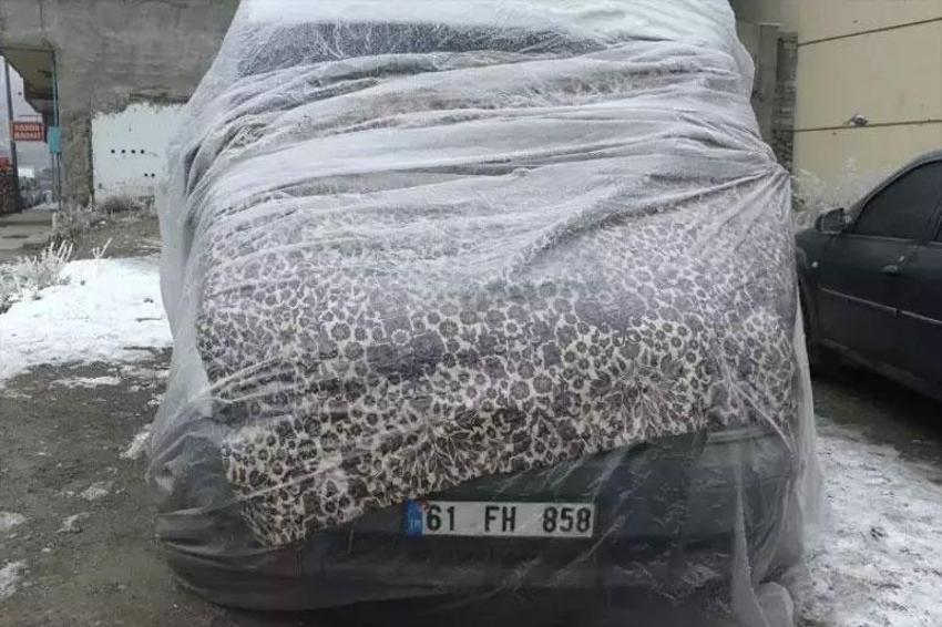 Dondurucu soğukları Doğu Anadolu'yu vurdu: Sıcaklık eksi 28 dereceye düştü, otomobiller battaniyeyle kaplandı