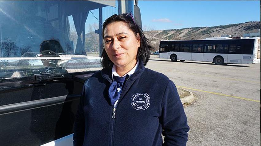 Isparta'da ilk ve tek! 2 çocuk annesi, otobüs şoförlüğü hayali gerçek oldu
