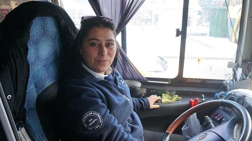 Isparta'da ilk ve tek! 2 çocuk annesi, otobüs şoförlüğü hayali gerçek oldu
