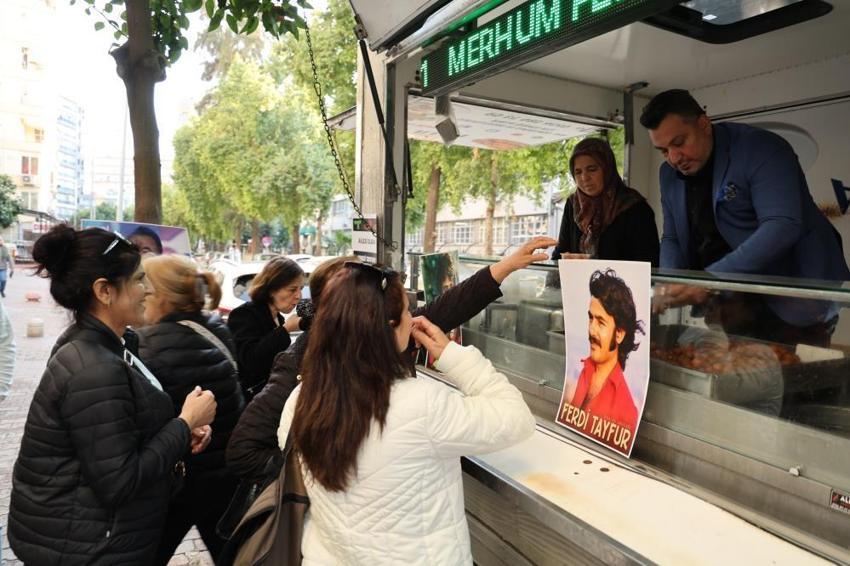 Türkiye Ferdi Babası'na böyle veda etti: Şarkıları dilden dile dolandı, hayrına lokma dağıtıldı