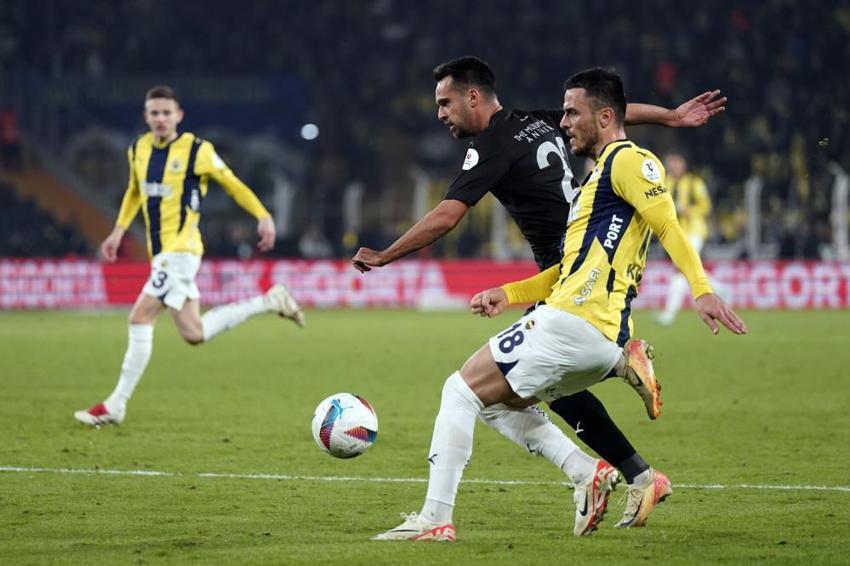 Fenerbahçe, Hatayspor'u mağlup etti! Farkın daha fazla açılmasına izin vermedi