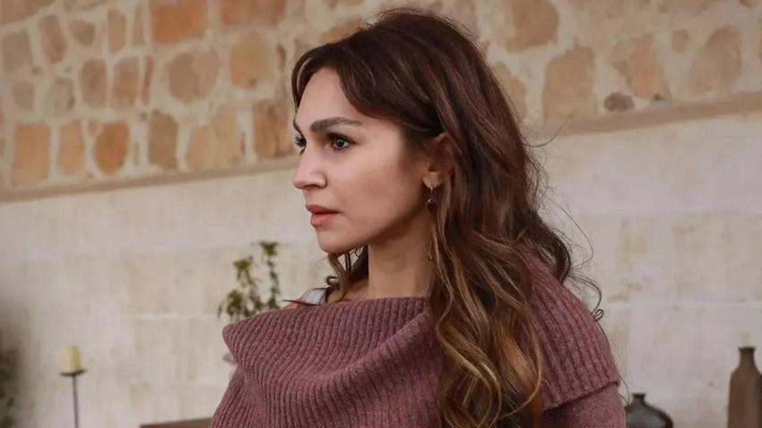Uzak Şehir'in Nare'si Sahra Şaş dizinin sırrını anlattı! 'Başka bir dünya'