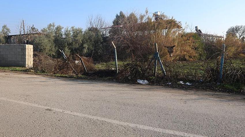 Hatay'da kuduz köpek tarafından ısırılan çocuk konuştu: Hiç havlamadan ayağıma atladı ve ısırdı. 
