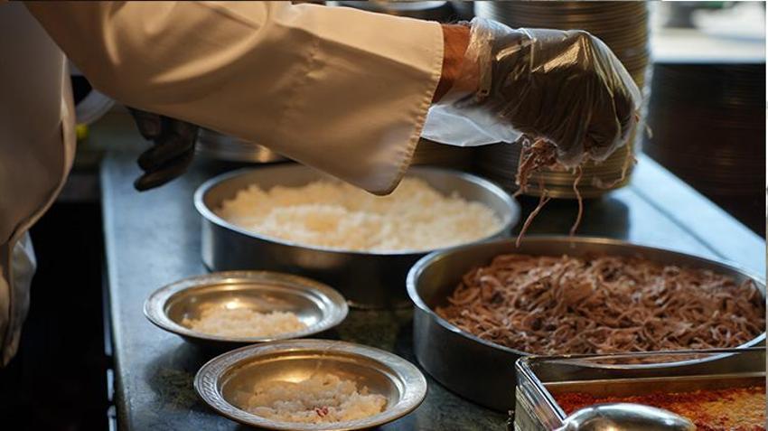 Gaziantep'te doğal antibiyotik özelliği taşıyan yemek kış aylarında yoğun ilgi görüyor