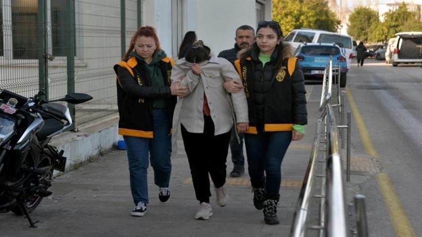 Otobüs şoförü eşine önce biber gazı sıktı! Sonra kolunu ısırıp bıçakladı: Tek bir sebebi vardı
