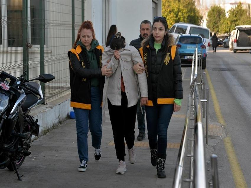 Otobüs şoförü eşine önce biber gazı sıktı! Sonra kolunu ısırıp bıçakladı: Tek bir sebebi vardı
