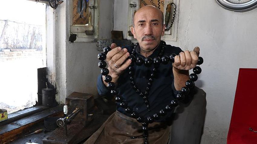 Erzurum'da 43 yıl boyunca bekledi, şimdi 400 bin TL'den satışa çıkardı