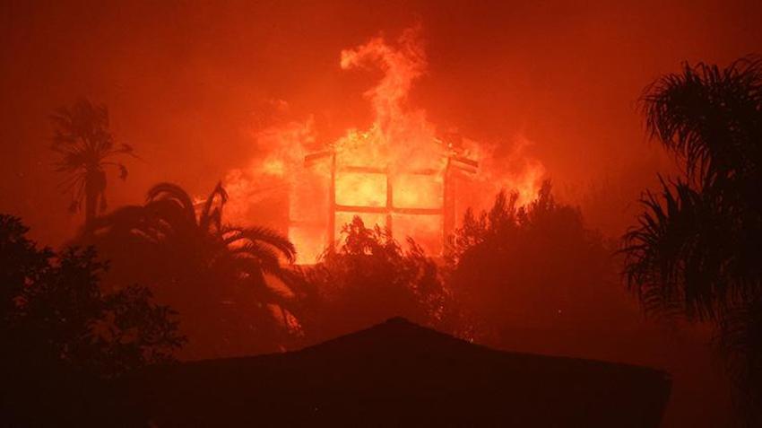 Amerika yanıyor, Los Angeles merkezli yangınlar devam ediyor, ölü sayısında artış var! Donald Trump, Biden'ı suçladı: Teşekkürler Joe