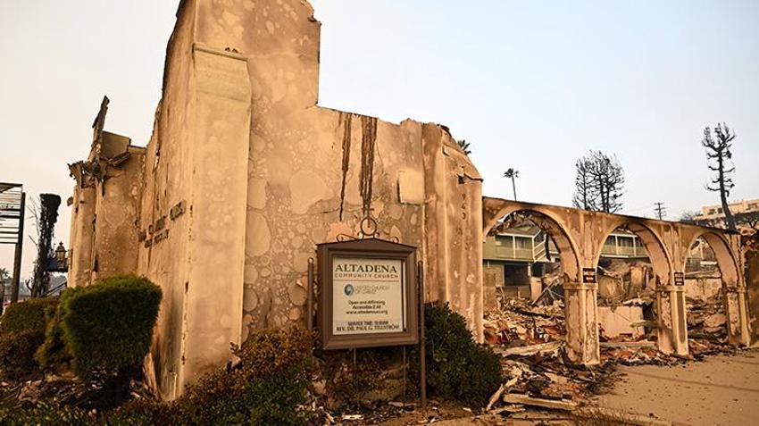 Amerika yanıyor, Los Angeles merkezli yangınlar devam ediyor, ölü sayısında artış var! Donald Trump, Biden'ı suçladı: Teşekkürler Joe