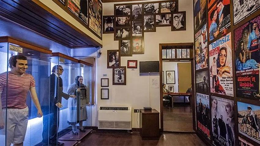 Ferdi Tayfur'un unutulmaz şarkıları Sinema Müzesi'nde yankılanıyor