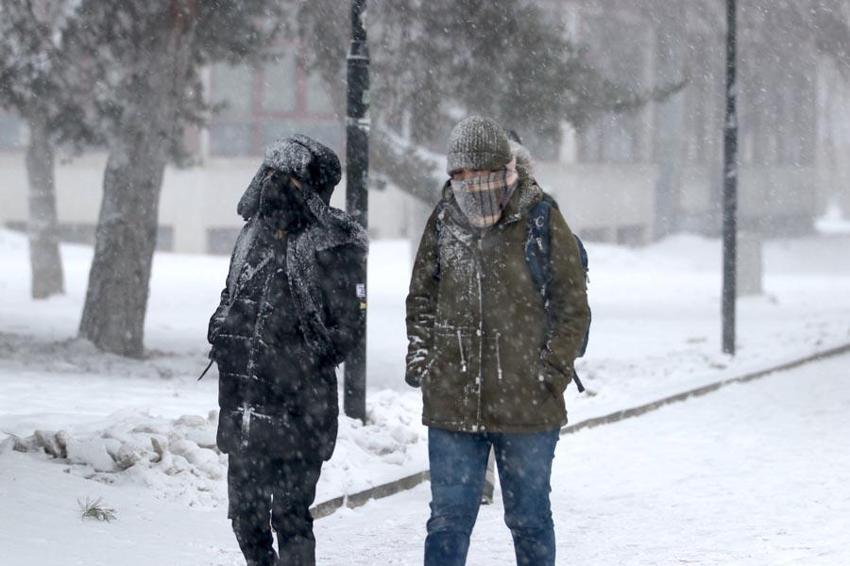 Lapa lapa kar yağışı için tarih verildi! Meteoroloji kuvvetli fırtına, sağanak ve çığ tehlikesine karşı uyardı