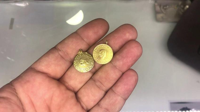 Piyasada yine sahte altın alarmı! Uzmanlar uyardı! Kuyumcular bile anlayamıyor