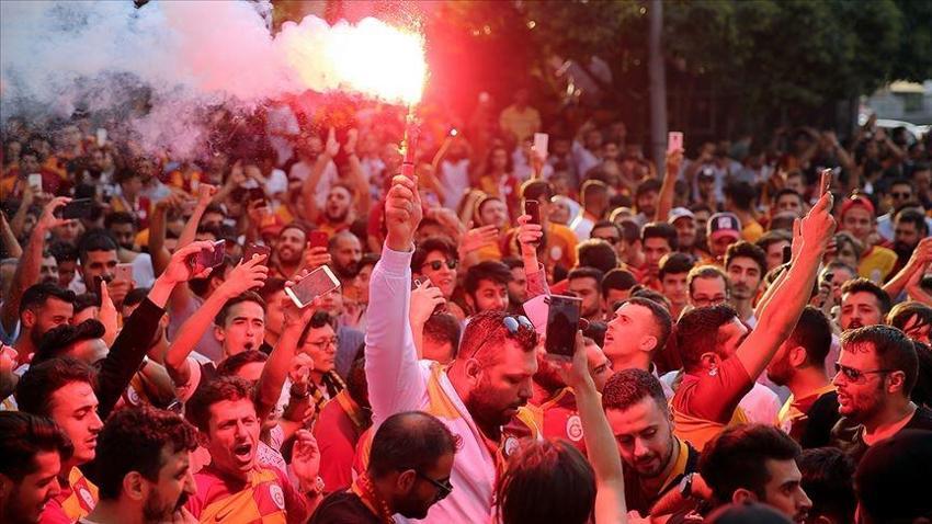 Galatasaray TV eski çalışanı Ebru Gürsoy itiraf etti: Karaborsa UEFA odasında
