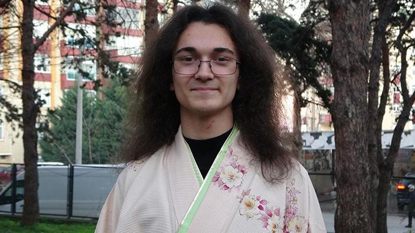 Trabzonlu genç Japonya'da şehit düşen atalarının izini buldu