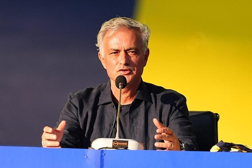 Fenerbahçe'de stoper adaylarına 2 flaş isim daha!