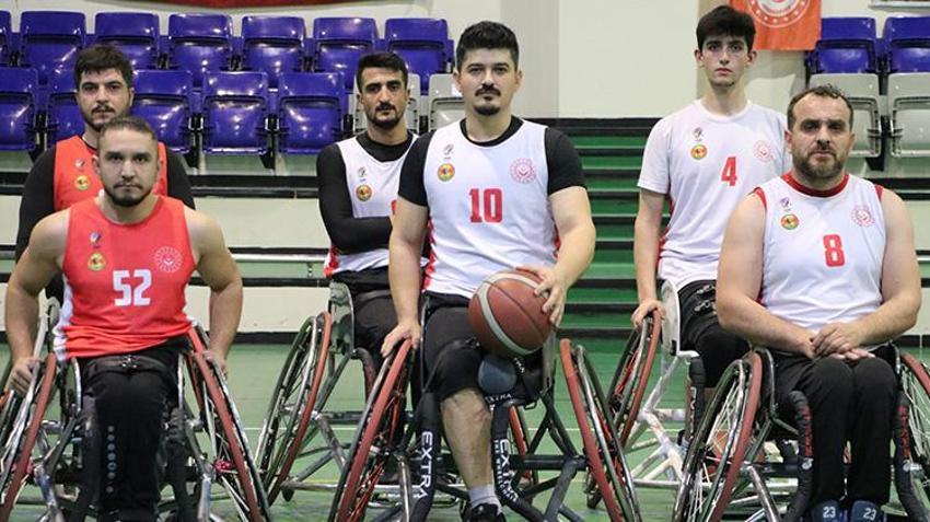 Çukurca gazisi hayata basketbol ile bağlandı! 3 yaşındaki oğlu ve eşi en büyük destekçisi oldu