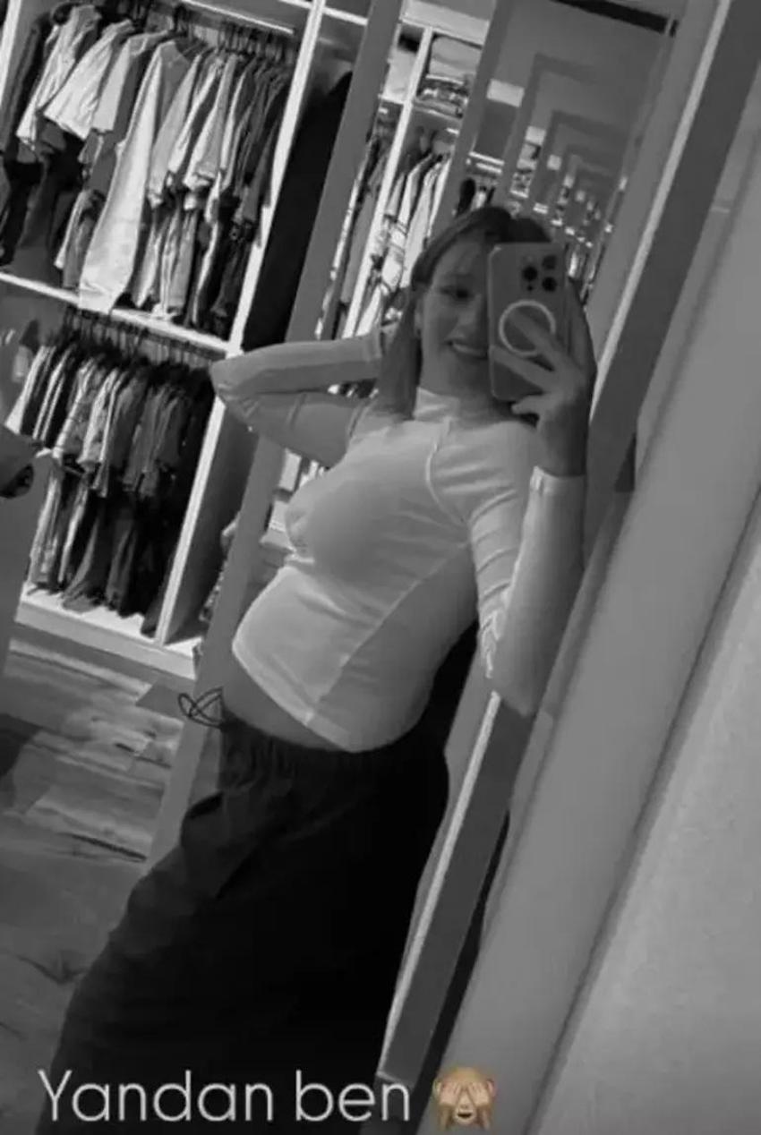 Hamile olduğu iddia ediliyordu! Gizem Karaca'dan karnı burnunda pozlar