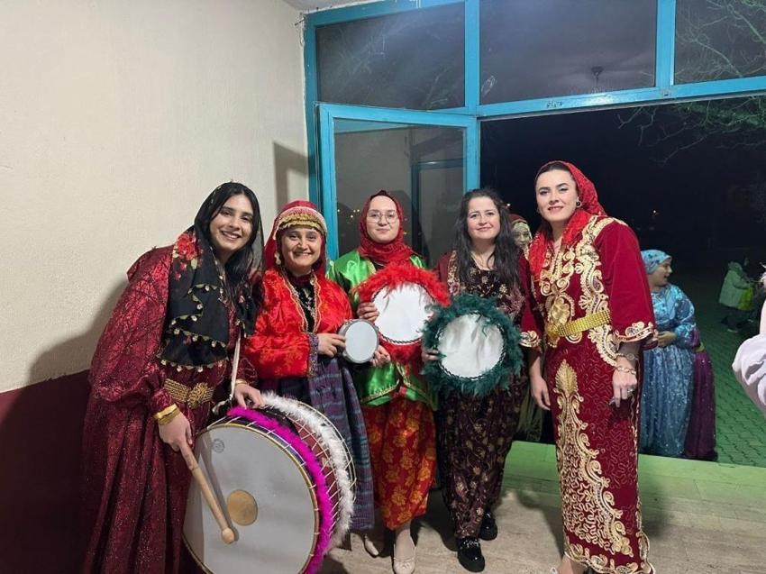 “Yöresel Kıyafet ve Şalvar Gecesi” görsel şölene dönüştü