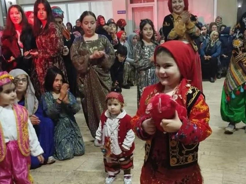 “Yöresel Kıyafet ve Şalvar Gecesi” görsel şölene dönüştü