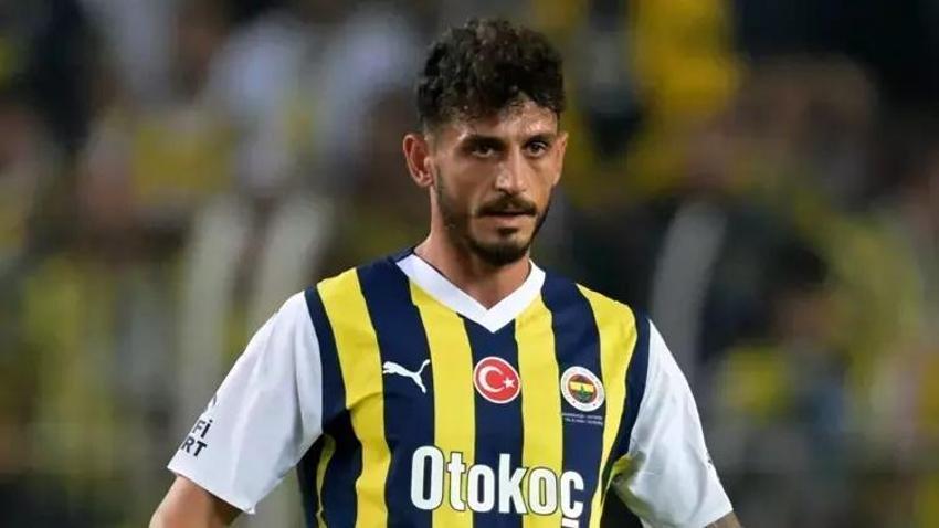 Fenerbahçe'de yaprak dökümü! Tam 8 futbolcuya yol göründü