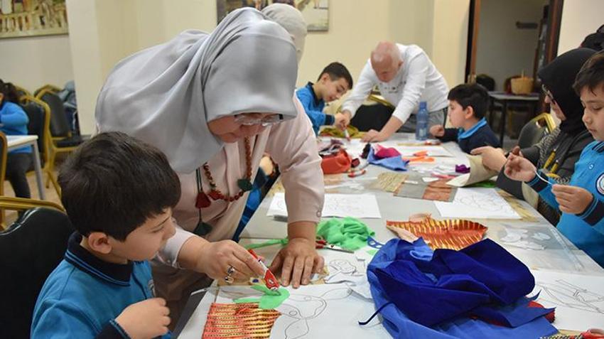 Trabzon'da atık kumaş ve iplikler öğrencilerin elinde esere dönüşüyor! 