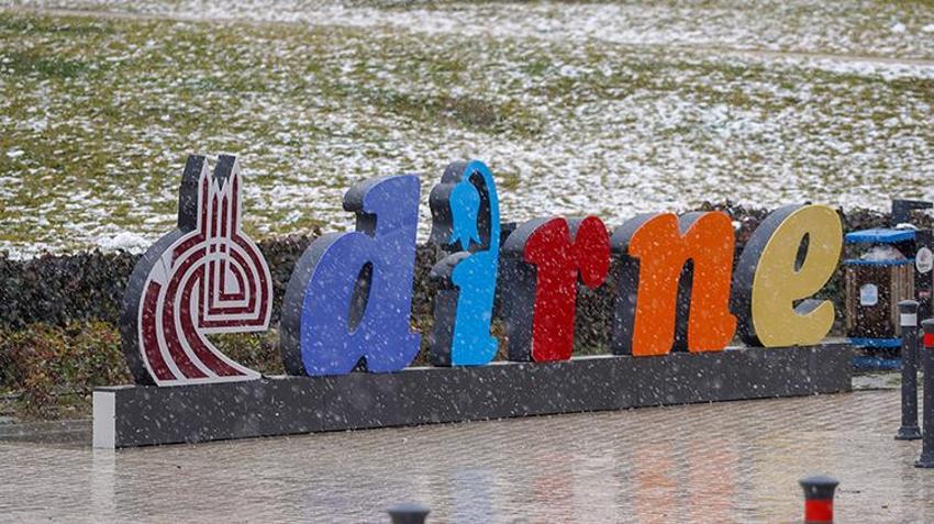 Kar İstanbul'un yanı başında! Radarda göründü, AKOM uyardı:  İzlanda kökenli soğuk hava dalgası fena vuracak