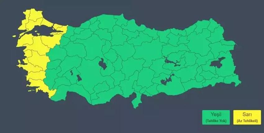 Kar İstanbul'un yanı başında! Radarda göründü, AKOM uyardı:  İzlanda kökenli soğuk hava dalgası fena vuracak