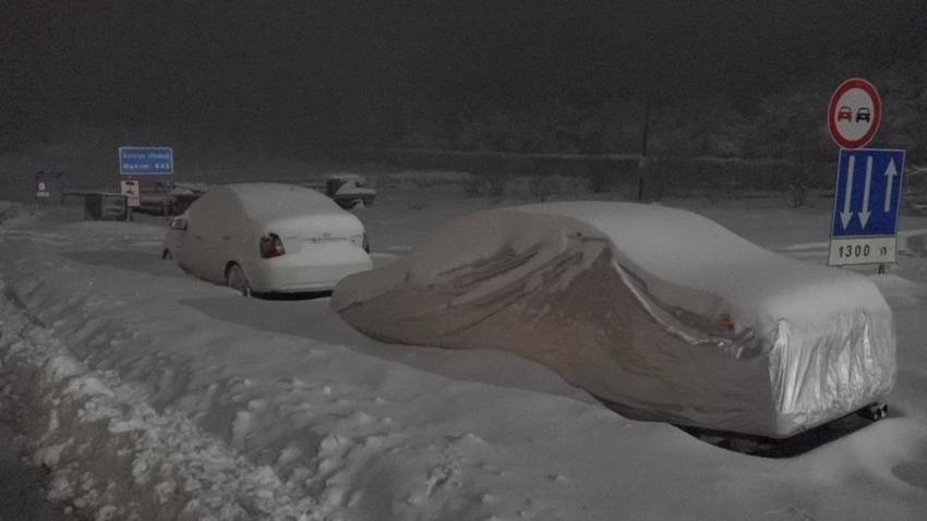 Kış kapıda! Meteoroloji'den uyarılar peş peşe geldi! Kar İstanbul'a dayandı