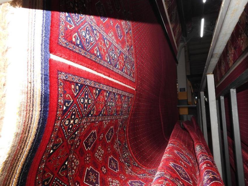 Gaziantepli halıcılar Emevi Camisi'nin halılarını yenilemek için çalışmalara başladı