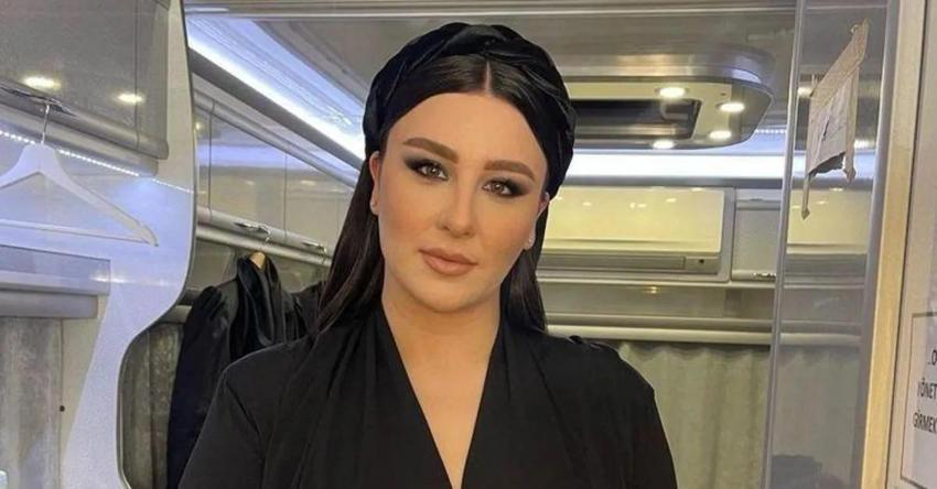 Yasemin Sakallıoğlu İngiltere'de gösteri yapan ilk Türk kadın oldu!