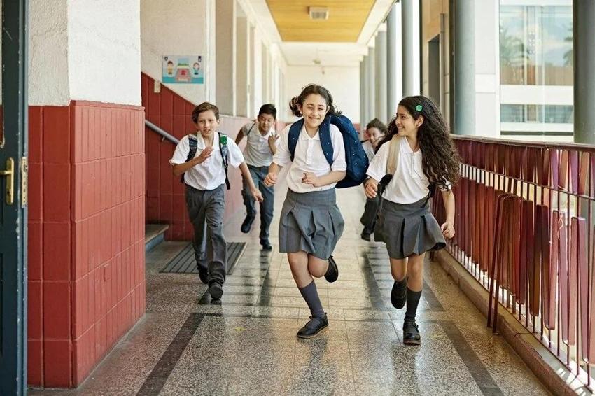 Özel okul ücretleri uçtu! Veliler isyan ediyor