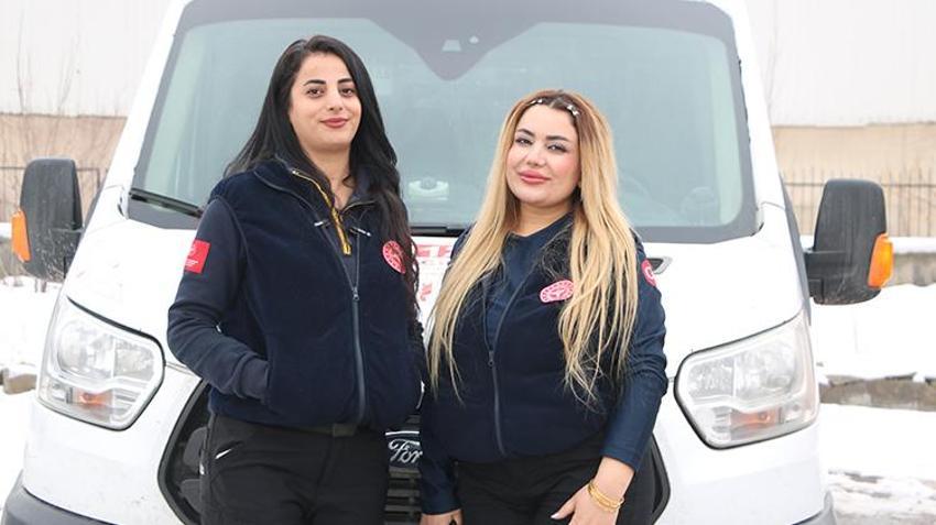 Hakkari'nin kadın ambulans şoförleri güven veriyor! Yüksekova'da hastalar onlara emanet