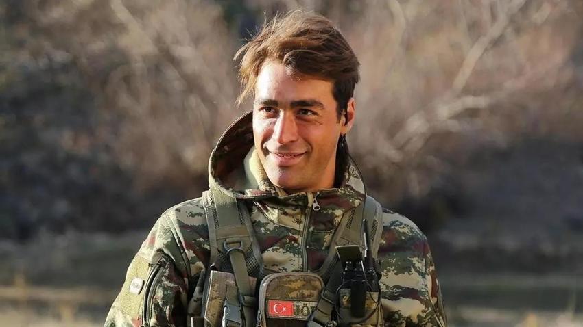 Sarp Levendoğlu çocuk istemediğini açıkladı! Nedeni ise olay oldu