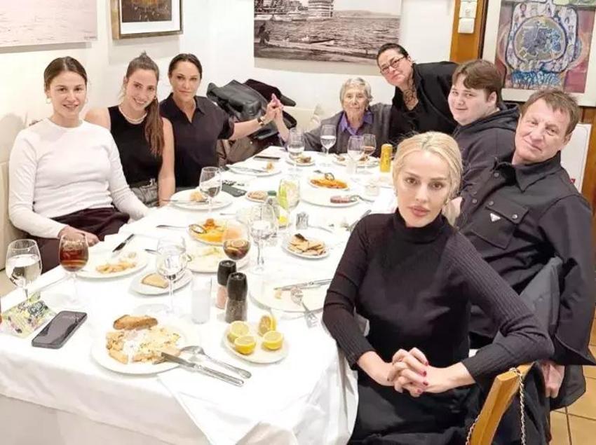 Hülya Avşar, tekelleşme iddialarına böyle yanıt verdi: 'Güçlü olan güçsüz olanı yer'