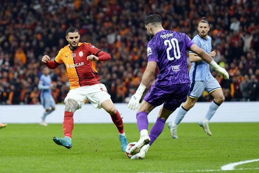 Galatasaray'da plan değişti! Icardi kadro dışı, Osimhen'in yerine bir golcü daha