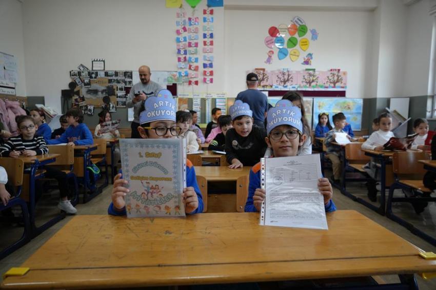 Tatil başladı! 20 milyonu aşkın öğrencinin karne heyecanı