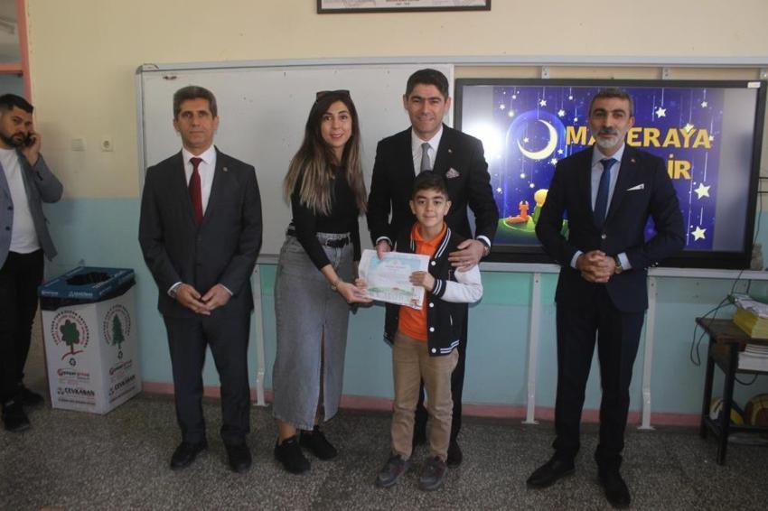 Tatil başladı! 20 milyonu aşkın öğrencinin karne heyecanı