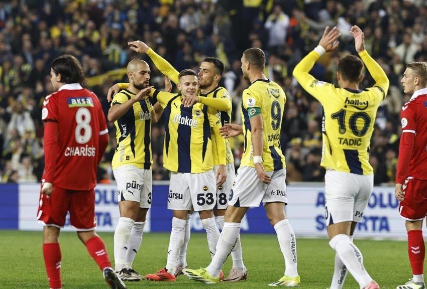 Diego Carlos Fenerbahçe'ye hayırlı olsun! Mourinho özel olarak istedi, Ali Koç transferi bitirdi