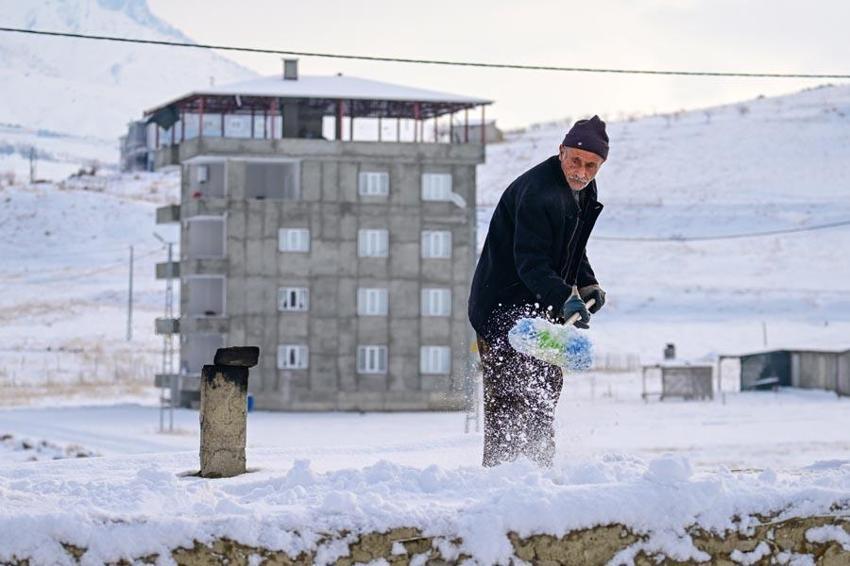Karla karışık yağmur ve sağanak geliyor! Meteoroloji buzlanma ve çığ tehlikesine karşı uyardı