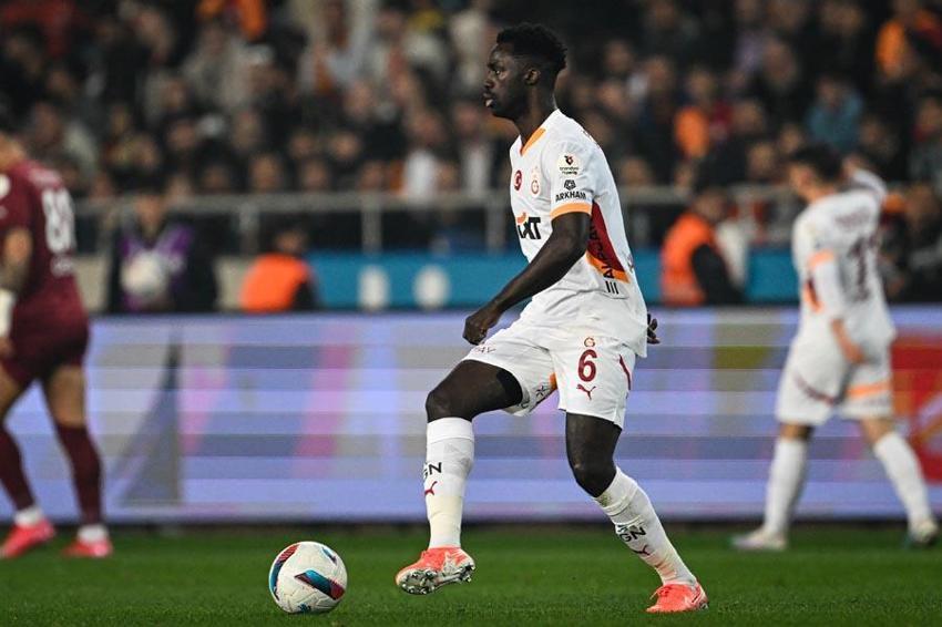 Hatayspor Galatasaray maçında 2 gol 1  penaltı vardı! Aslan Mersin'de 2 puan bıraktı