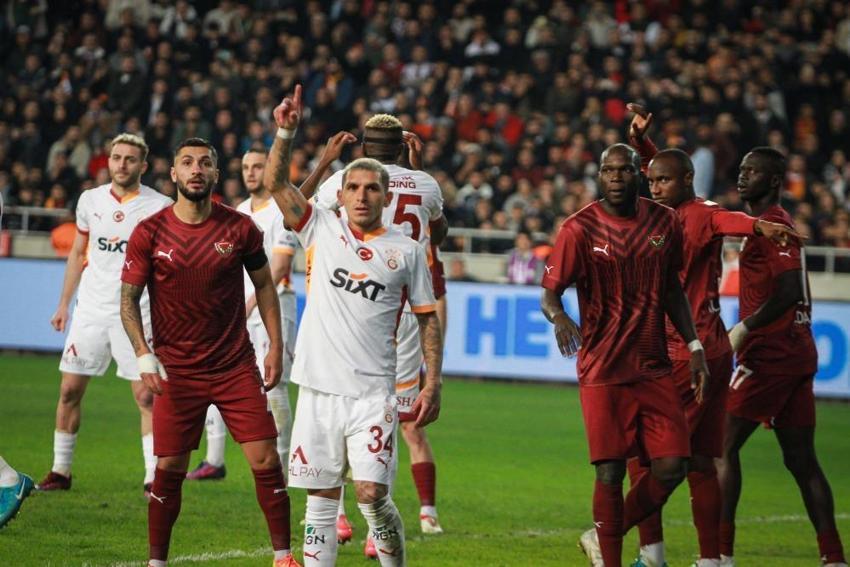 Galatasaraylılar 'Gabriel Sara çabuk dön' diye dua ediyor' deyip bombaladı: İlk maç ilk skandal