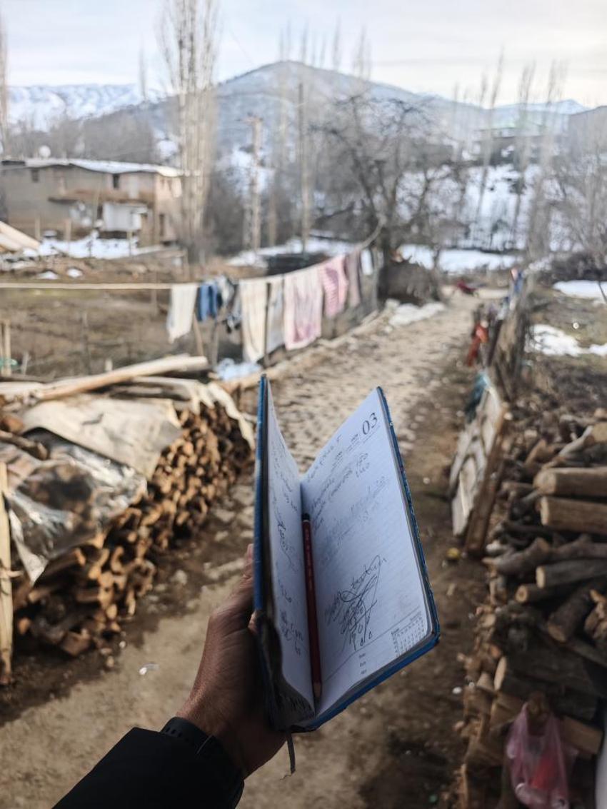 Bitlis'te ecdat geleneği hayata geçirildi! Hayırseverler, Bitlis'te 'Zimem Defteri' ile ihtiyaç sahiplerinin borçlarını kapattı