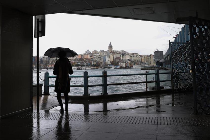 Lapa lapa kar yağışı, sağanak ve dondurucu soğuklar geliyor! Meteoroloji haftalık hava durumu raporunu yayınladı ve illeri uyardı
