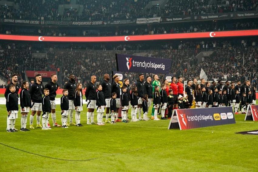 Beşiktaş Samsunspor maçında gol sesi çıkmadı! Kartal evinde kazanamadı