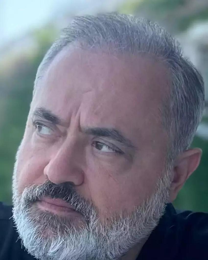 Deniz Erdoğan: Eşimle öpüşme sahnesinde oynarken zorlandım