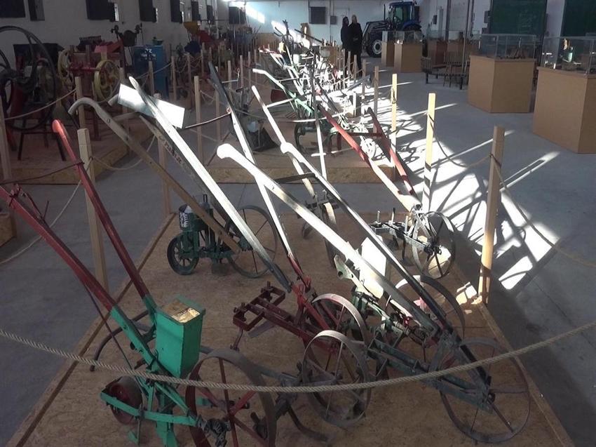 Hem müze hem sınıf! 100-150 yıllık araç-gereç sergileniyor