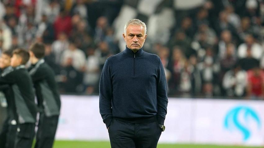 Mourinho'dan maç sonu isyan var: Hoca olmak çok zor, olmaya çalışıyorum